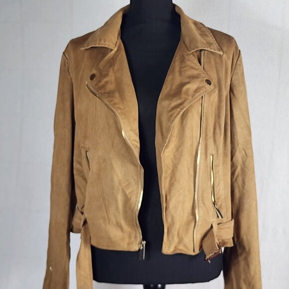 Wildflower Tan Poly Faux Suede Belted Cropped Moto Jacket with Gold Accents Sz M - Picture 2 of 16